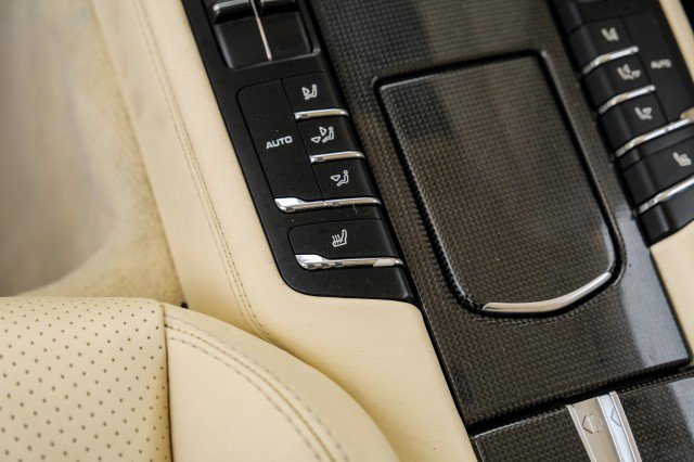 Used 2010 Porsche Panamera Turbo AWD/4WD image 40