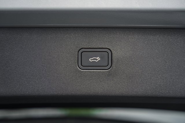 New 2026 Volvo EX30 Cross Country Ultra image 10