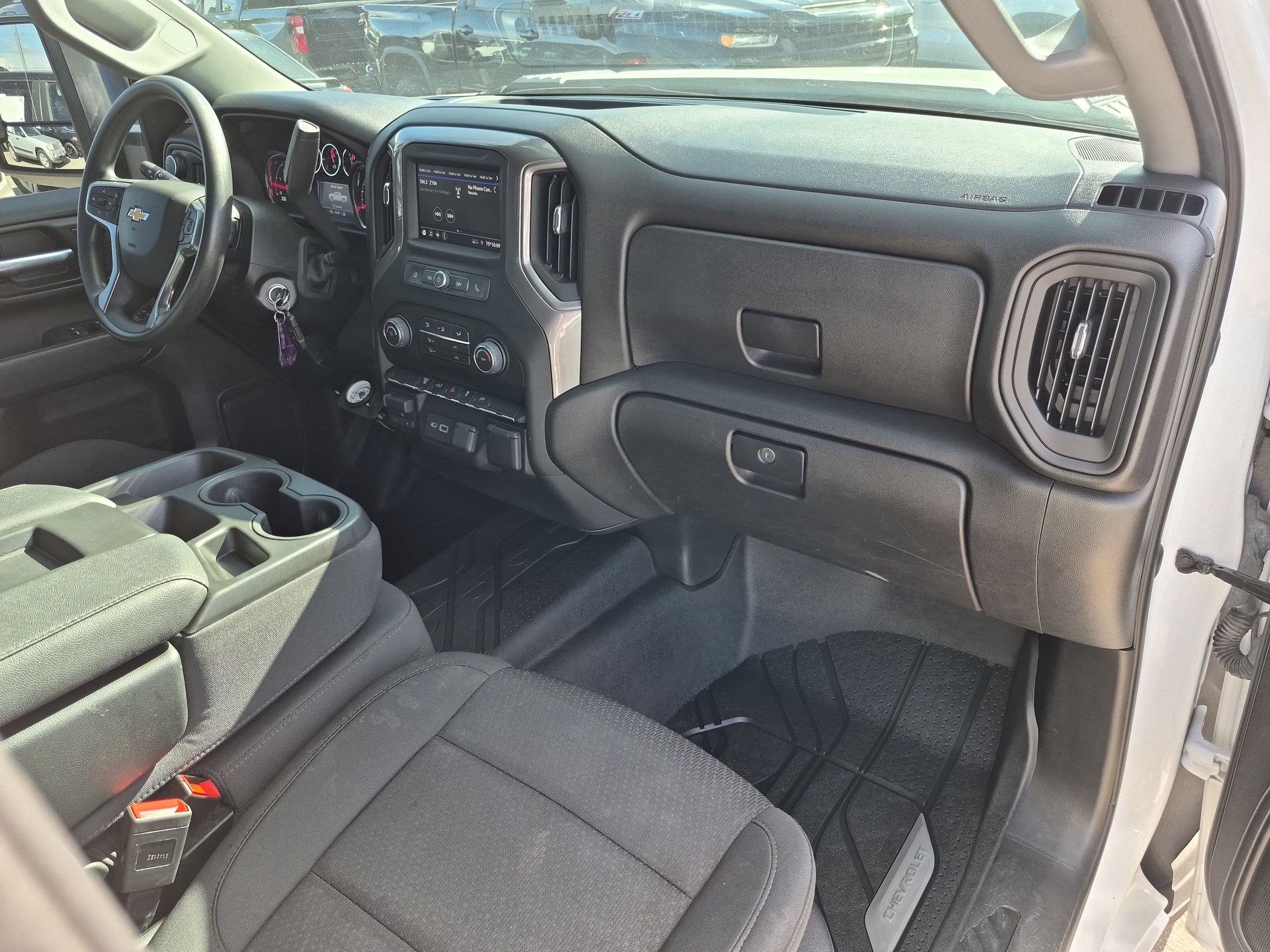 Used 2022 Chevrolet Silverado 2500 Custom w/ Gooseneck/5TH Wheel Package AWD/4WD image 30