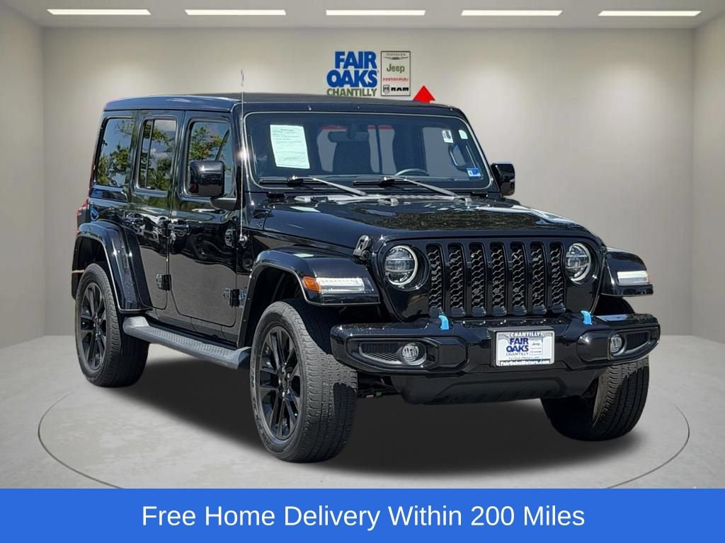 Used 2021 Jeep Wrangler Unlimited Sahara AWD/4WD video 1