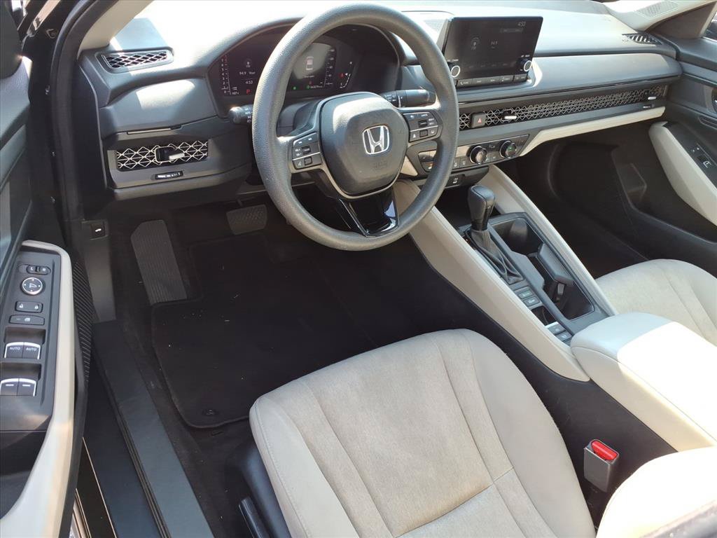 Used 2024 Honda Accord EX image 17