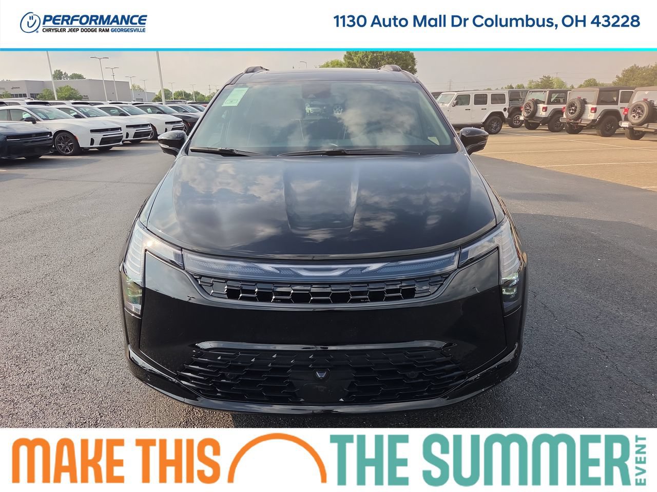 New 2027 Chrysler Pacifica Limited w/ S Appearance Package AWD/4WD image 2