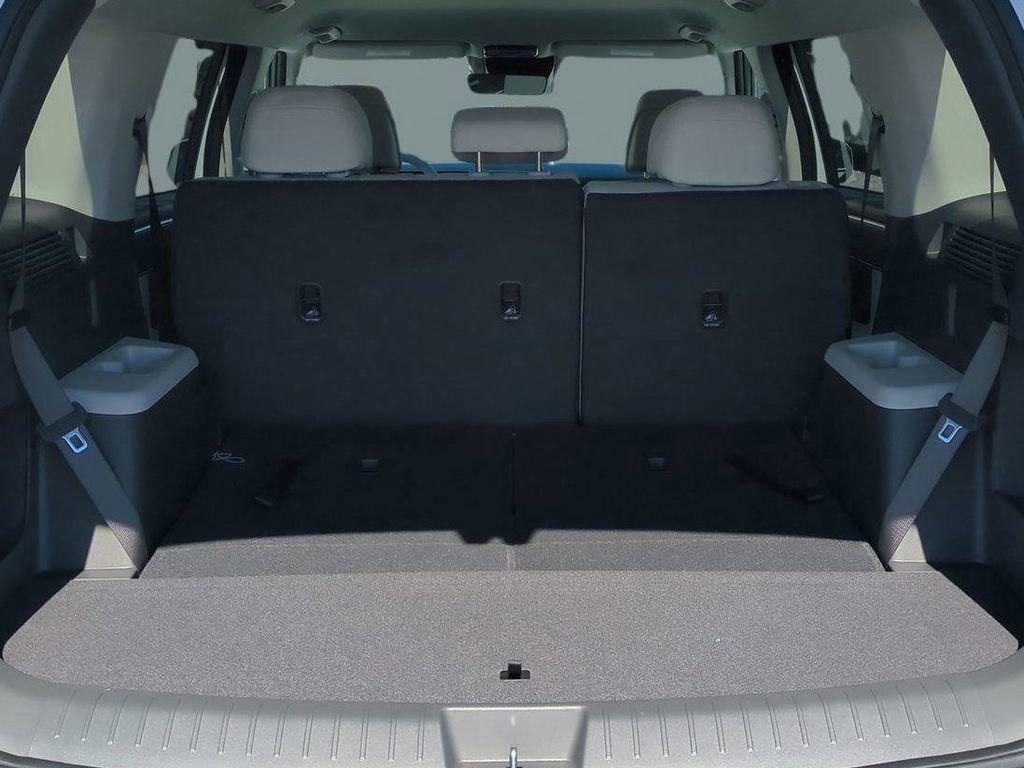 New 2026 Hyundai Santa Fe SE image 14