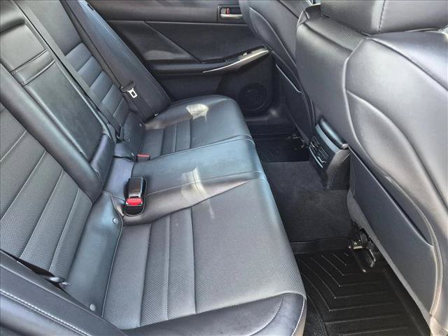 Used 2020 Lexus IS 300 F Sport w/ F Sport Package RWD image 18