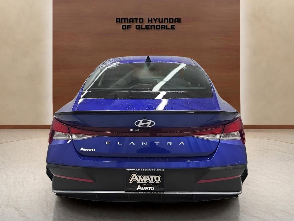 New 2026 Hyundai Elantra Sport image 5
