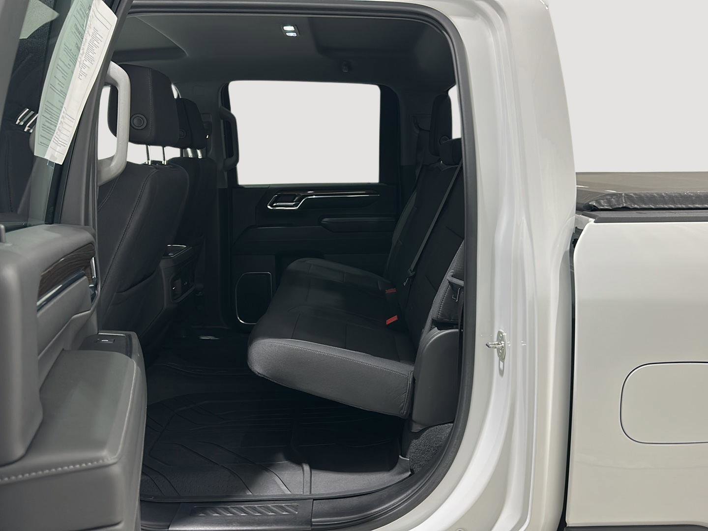 Used 2024 Chevrolet Silverado 3500 LT w/ Convenience Package image 23