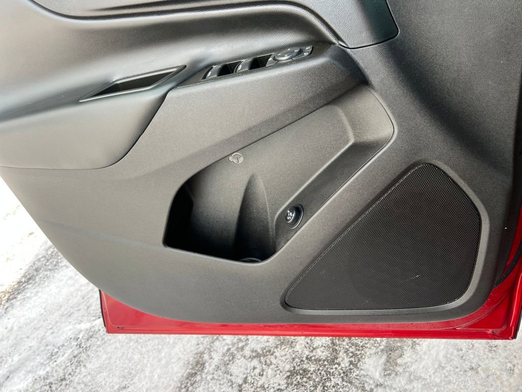 Used 2024 Chevrolet Equinox LT w/ LPO, Floor Liner Package image 10