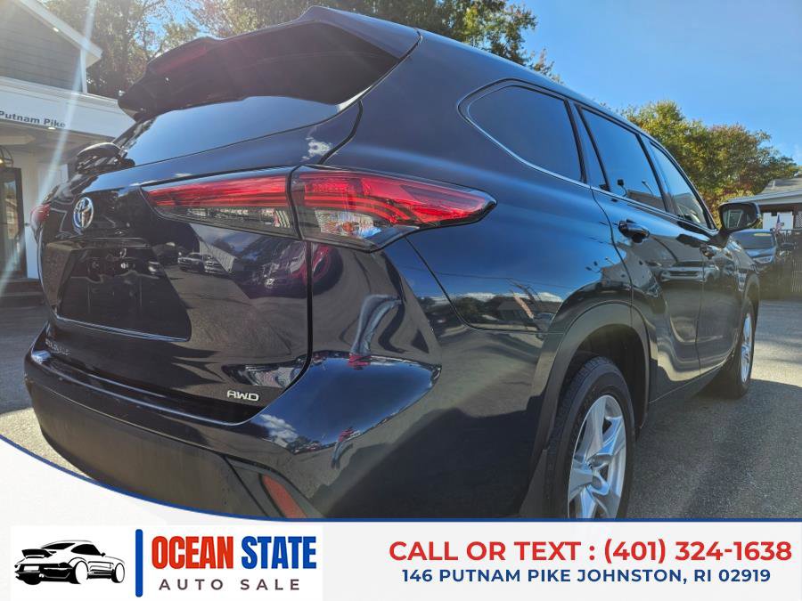 Used 2021 Toyota Highlander L image 5