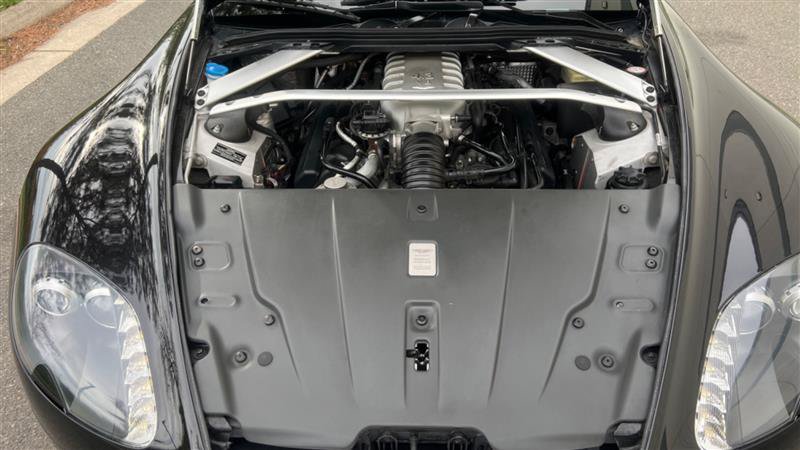 Used 2008 Aston Martin V8 Vantage Roadster RWD image 35