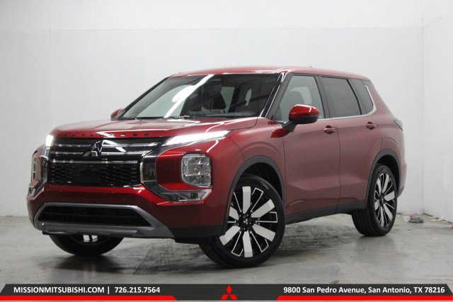 New 2026 Mitsubishi Outlander SE image 1