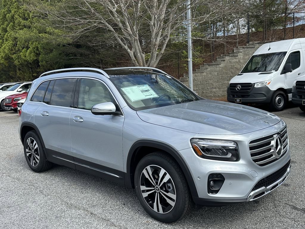 New 2026 Mercedes-Benz GLB 250 4MATIC image 2