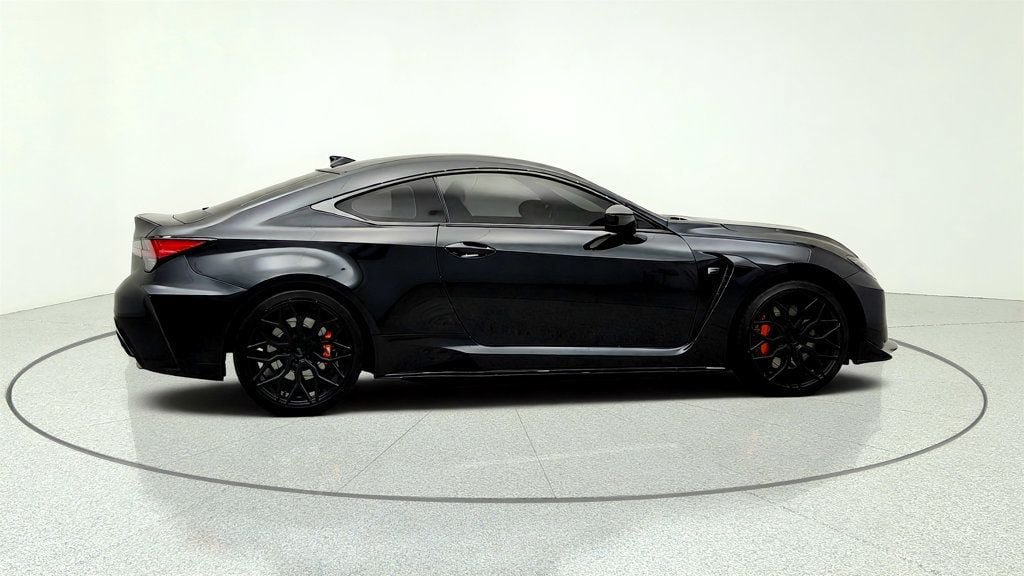 Used 2020 Lexus RC F w/ Performance Package RWD image 4