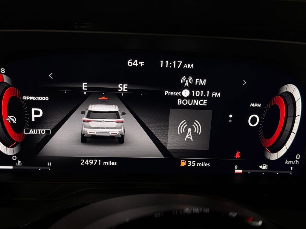 Used 2022 Nissan Pathfinder Platinum w/ Lighting Package (N92) image 15