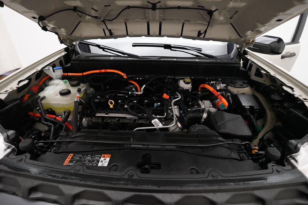 Used 2024 Ford Maverick XLT w/ XLT Luxury Package image 3