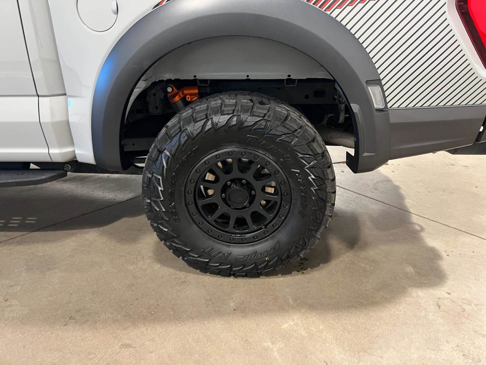 Used 2023 Ford F150 Raptor image 43