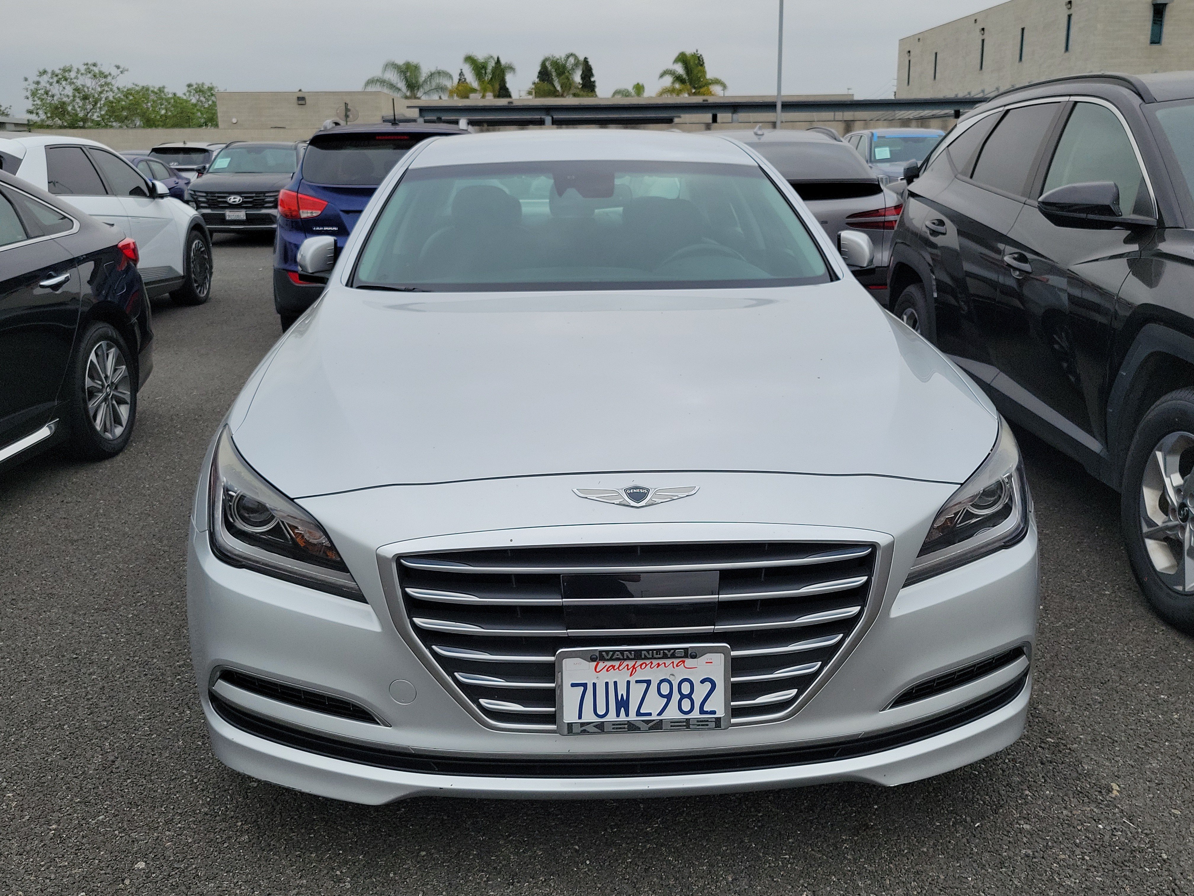 Used 2017 Genesis G80 3.8 RWD image 2