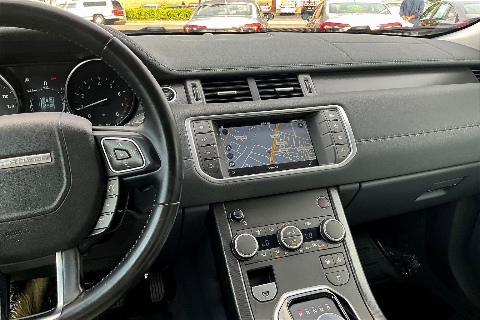 Used 2019 Land Rover Range Rover Evoque SE AWD/4WD image 6