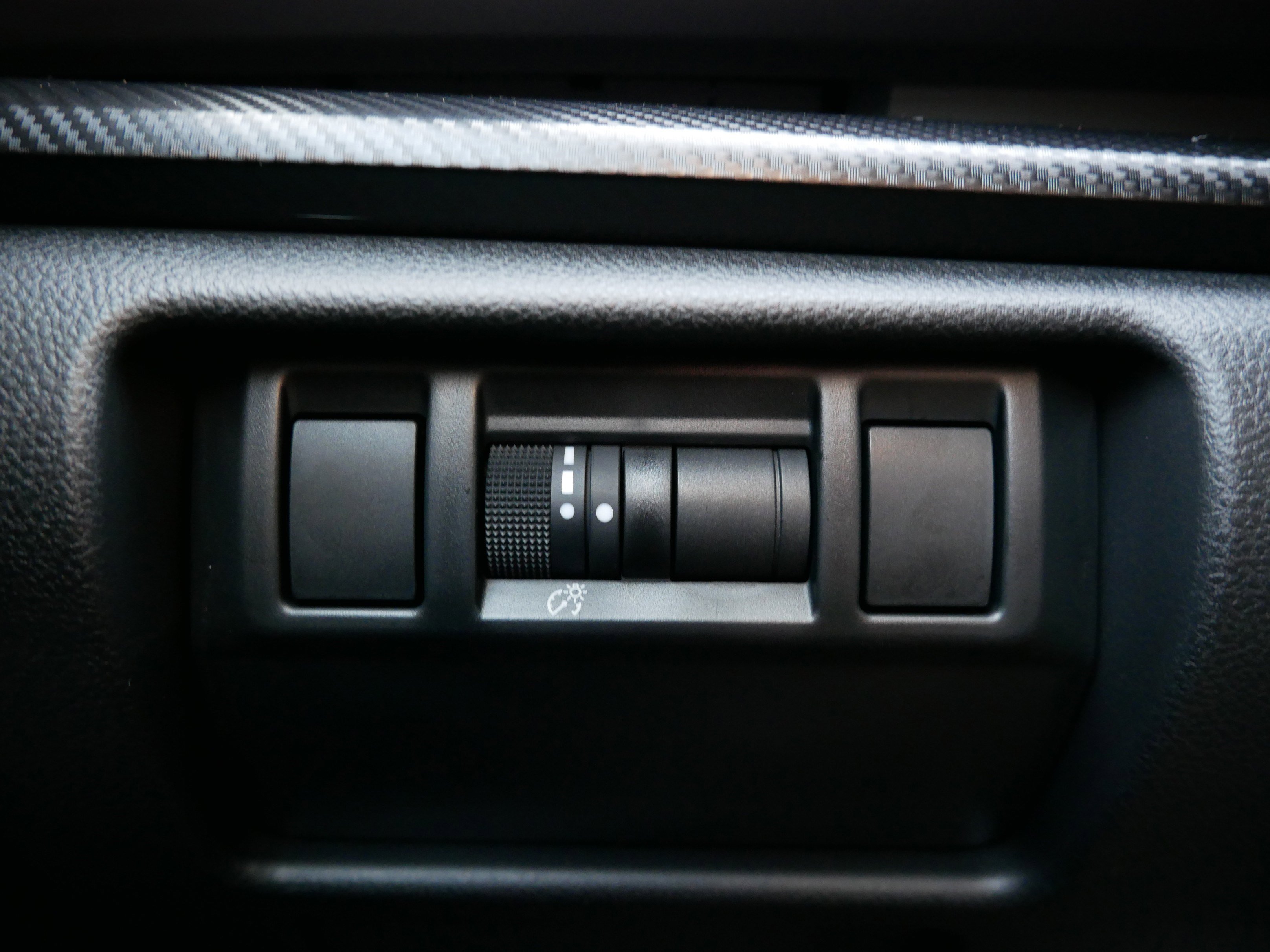 Certified 2025 Subaru Crosstrek 2.0i Premium w/ Crosstrek Mirror Package image 26