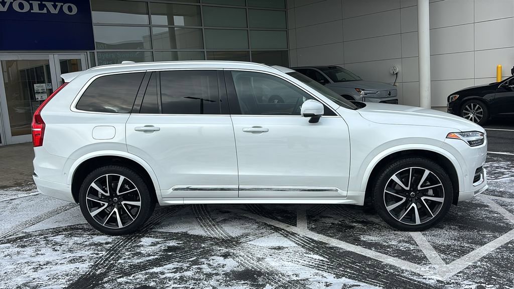 Certified 2023 Volvo XC90 B5 Plus w/ Protection Package Premier image 28