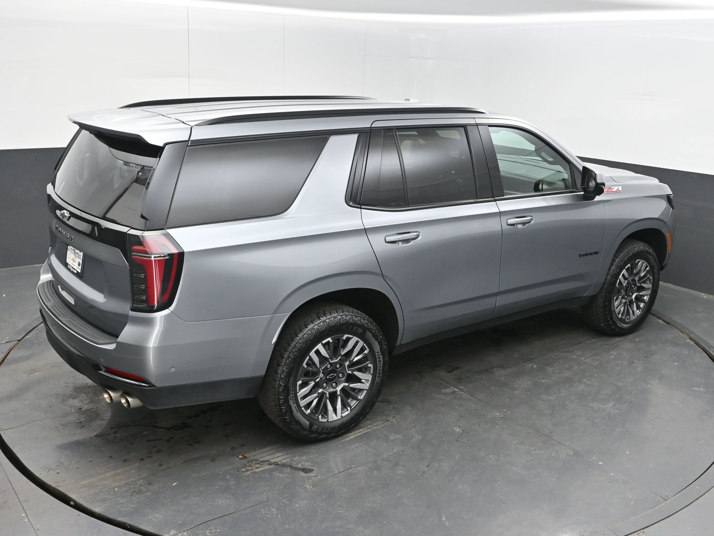 Certified 2025 Chevrolet Tahoe Z71 image 38