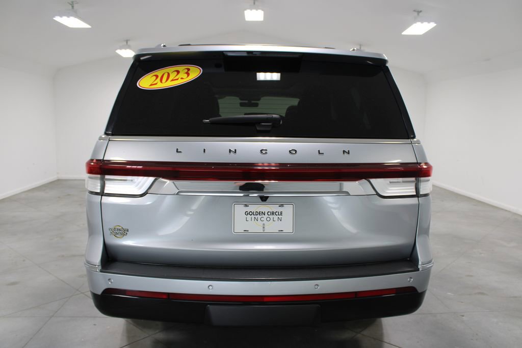 Used 2023 Lincoln Navigator L Black Label image 10