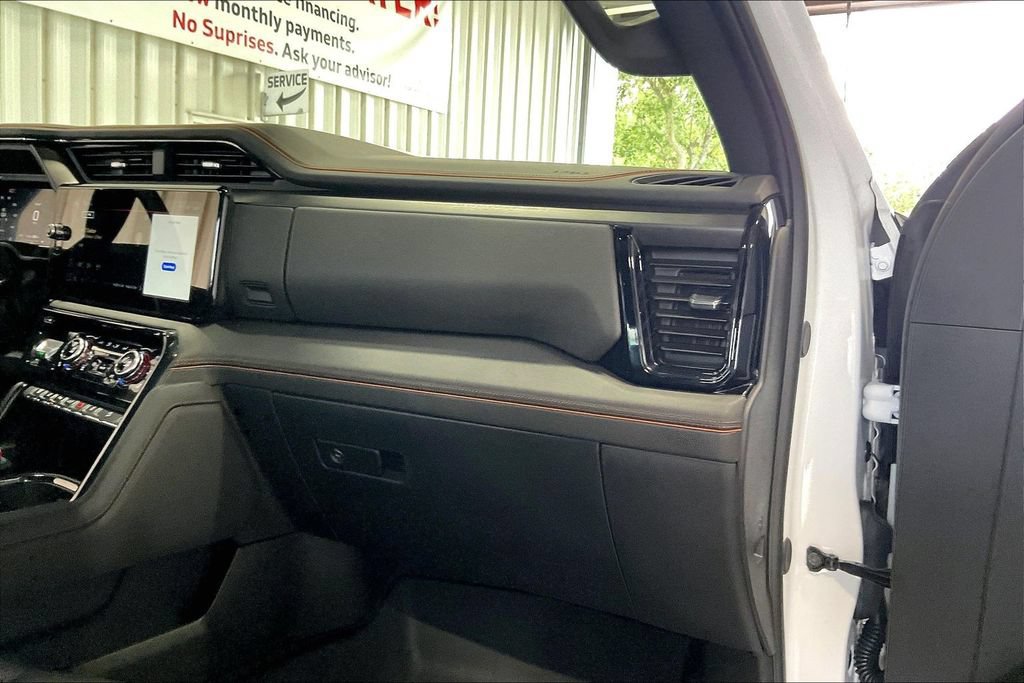 Used 2026 GMC Sierra 2500 AT4 w/ Technology Package AWD/4WD image 23