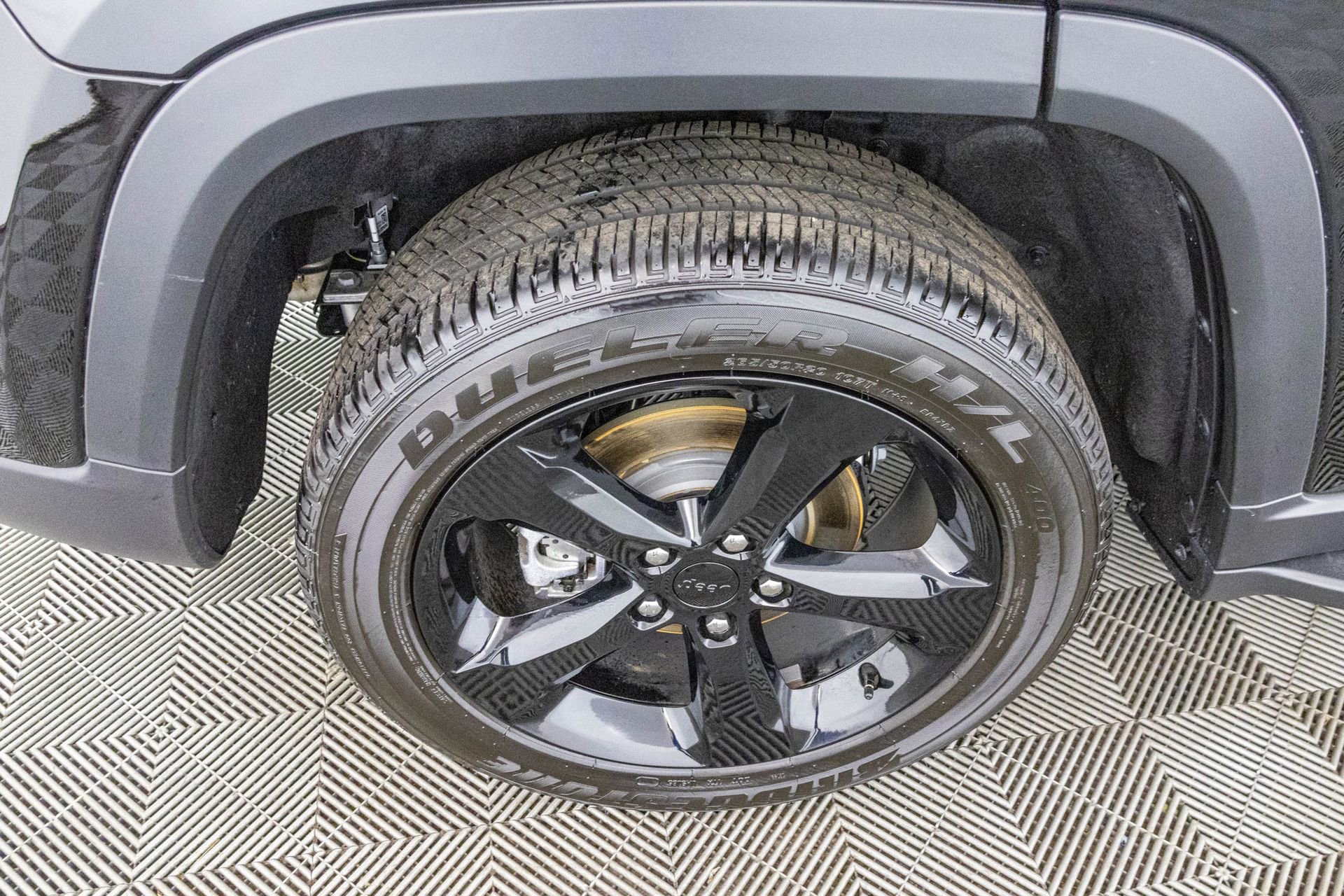 Used 2025 Jeep Grand Cherokee Altitude image 49