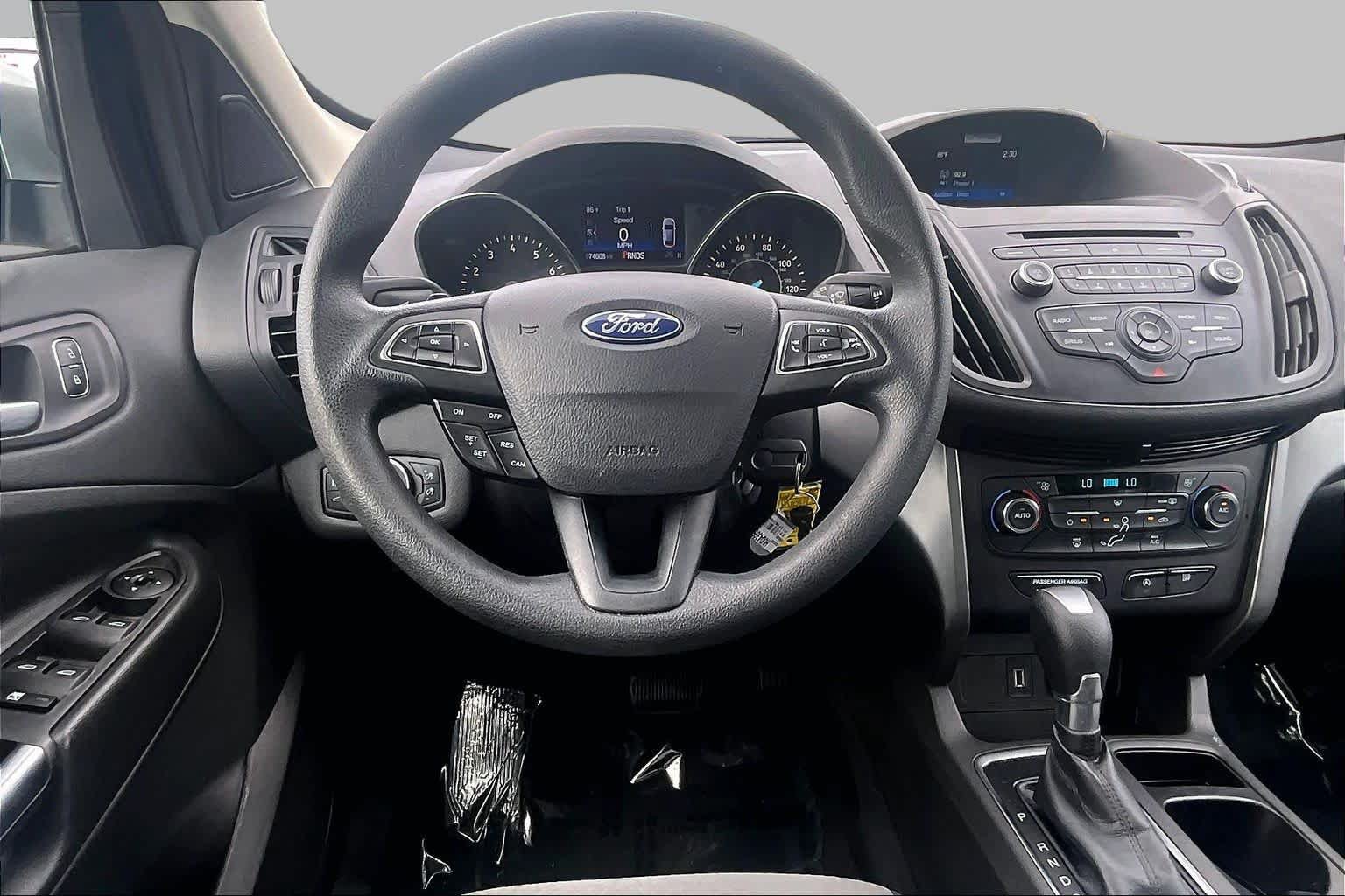 Used 2017 Ford Escape SE AWD/4WD image 6