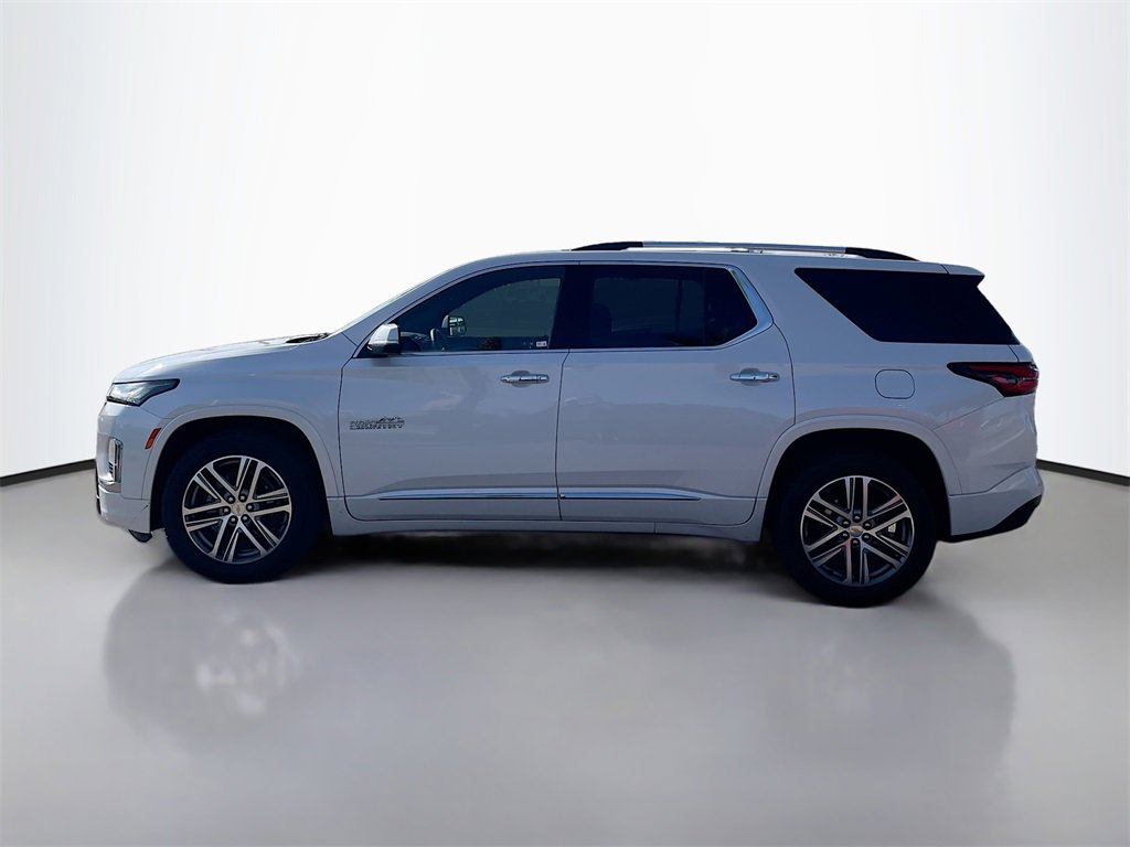 Used 2023 Chevrolet Traverse High Country w/ LPO, Floor Liner Package image 4