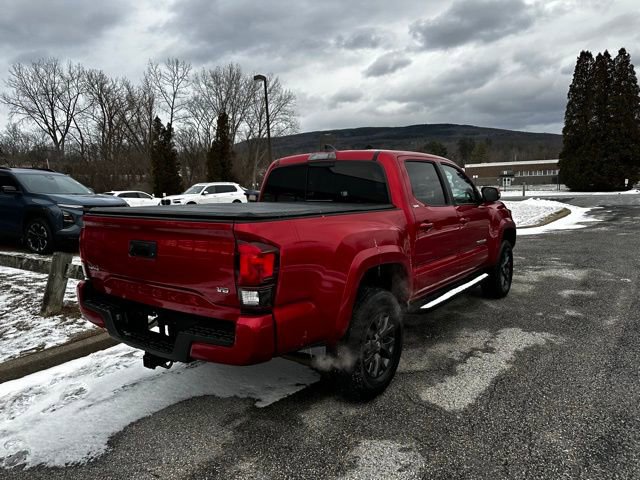 Used 2023 Toyota Tacoma SR5 w/ Technology Package image 4