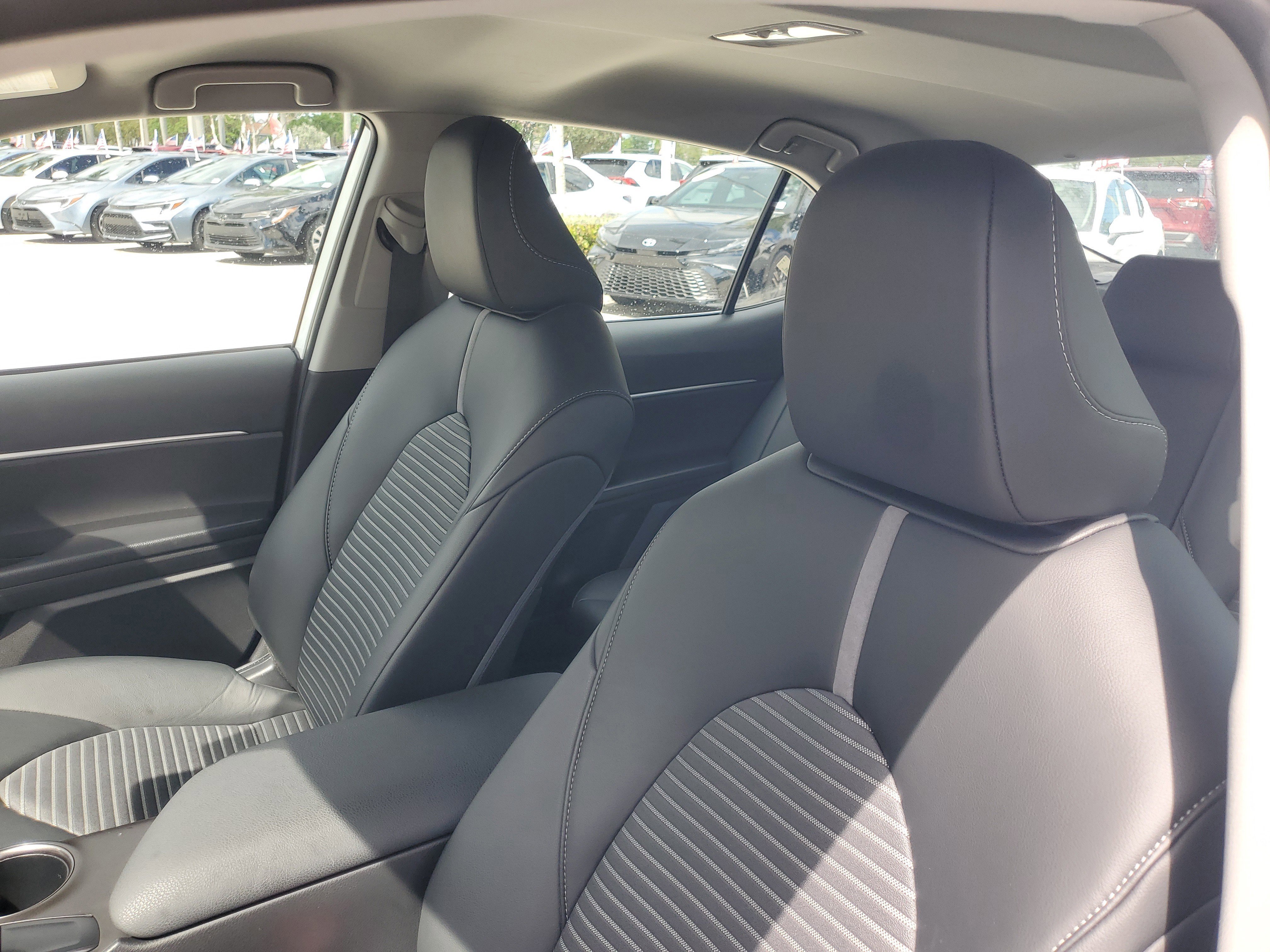 Certified 2023 Toyota Camry SE FWD image 17