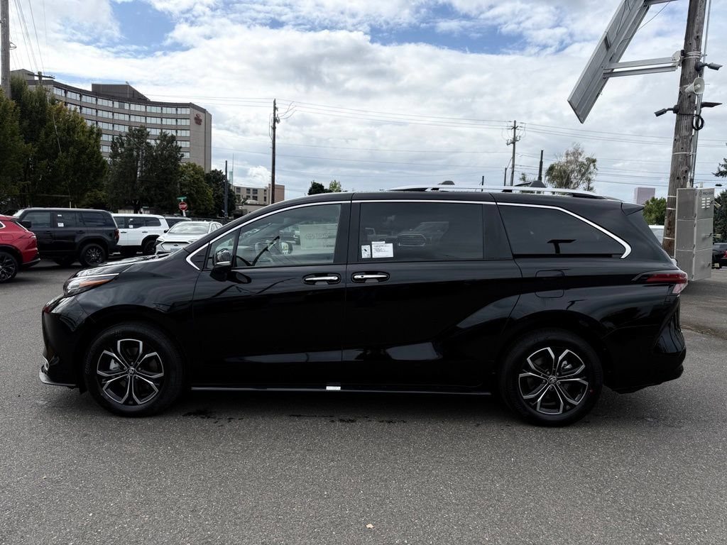New 2026 Toyota Sienna Platinum AWD/4WD image 5