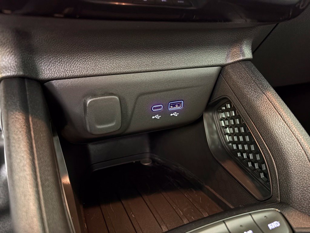 Used 2026 Chevrolet TrailBlazer LT w/ Midnight Edition AWD/4WD image 29