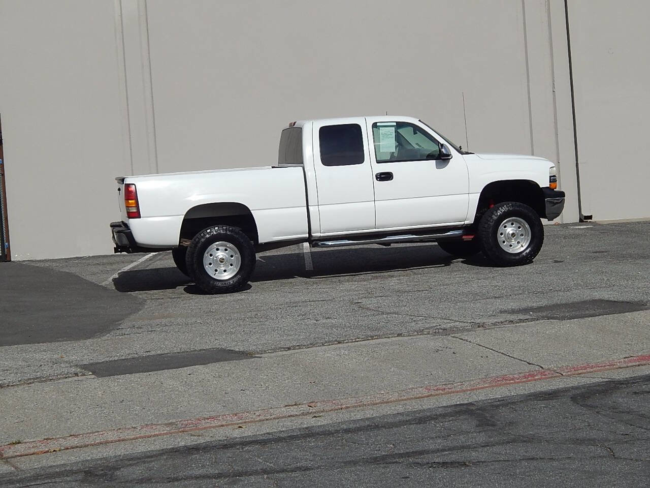 Used 2001 Chevrolet Silverado 1500 LT w/ Off-Road Chassis Pkg AWD/4WD image 8