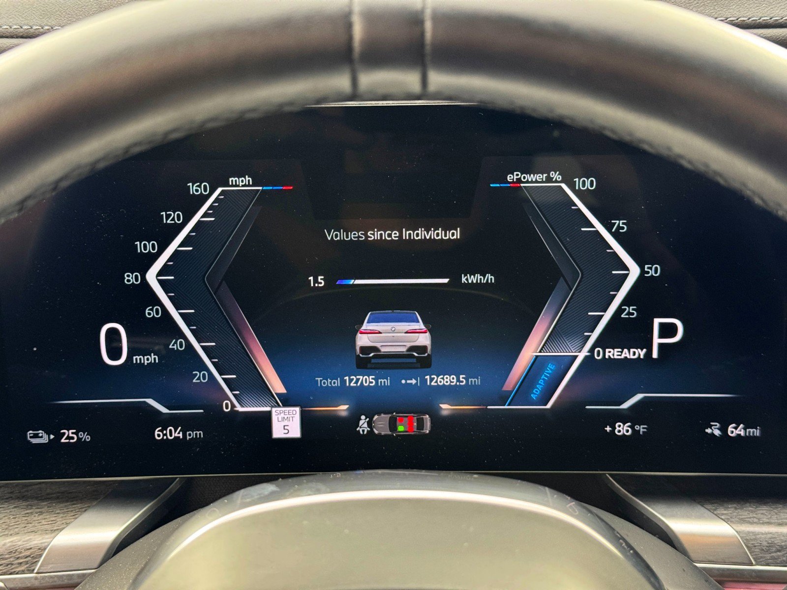 Used 2023 BMW i7 xDrive60 image 22