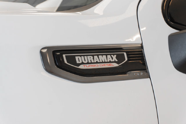 Used 2022 GMC Sierra 1500 AT4 w/ AT4 Preferred Package AWD/4WD image 5