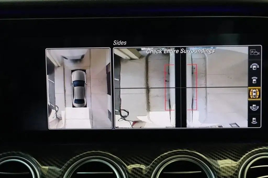 Used 2020 Mercedes-Benz E 450 4MATIC Sedan image 28