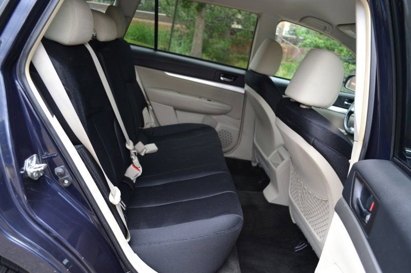 Used 2012 Subaru Outback 2.5i Premium w/ All-Weather Pkg image 28