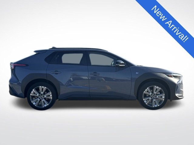 Used 2023 Subaru Solterra AWD image 8