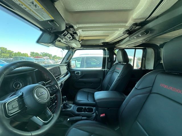 Used 2024 Jeep Gladiator Rubicon w/ Convenience Group AWD/4WD image 5