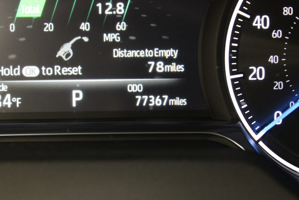 Used 2024 Toyota Venza XLE AWD/4WD image 11