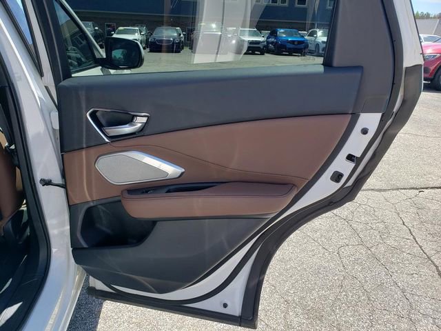 Used 2025 Acura RDX SH-AWD w/ Technology Package image 18