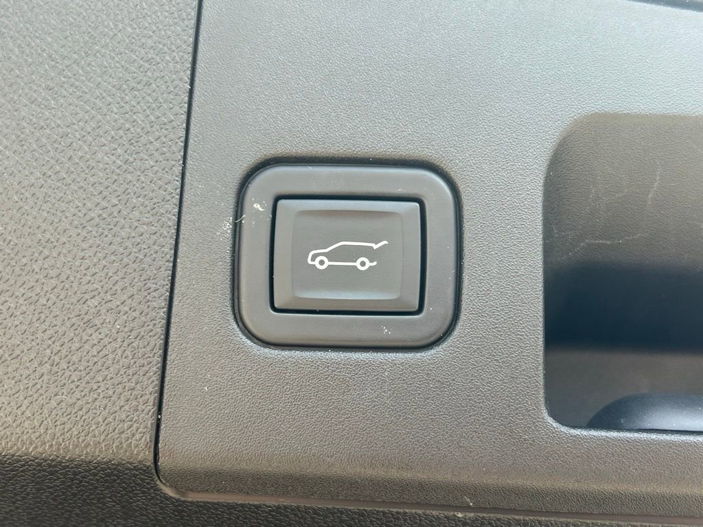 Used 2023 Cadillac XT4 Sport FWD image 62