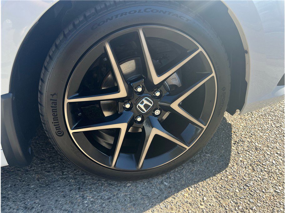 Used 2022 Honda Civic Sport Touring image 9