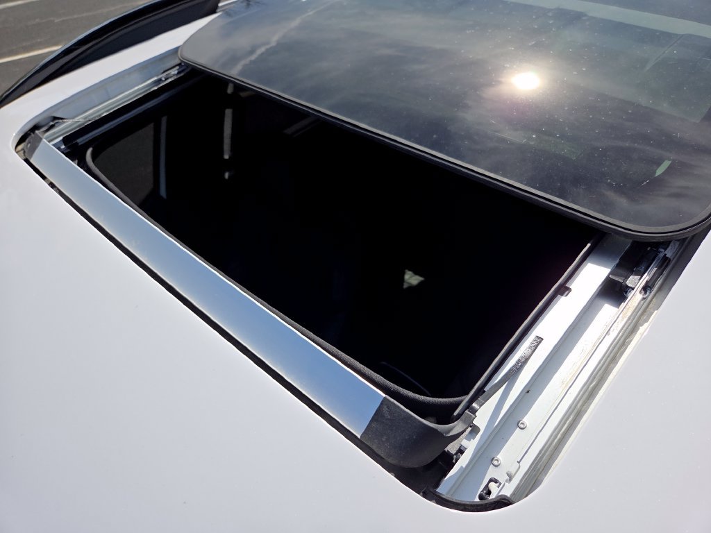 Used 2024 Kia Telluride SX X-Line AWD/4WD image 3