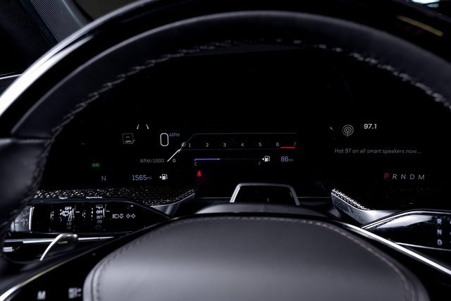 Used 2025 Cadillac Escalade V image 34