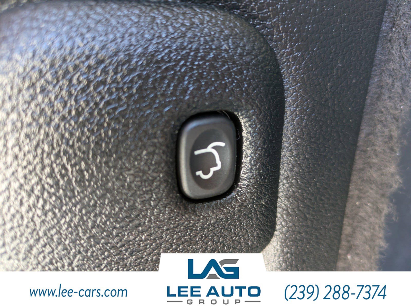 Used 2018 Dodge Durango SXT w/ Quick Order Package 2BB image 10