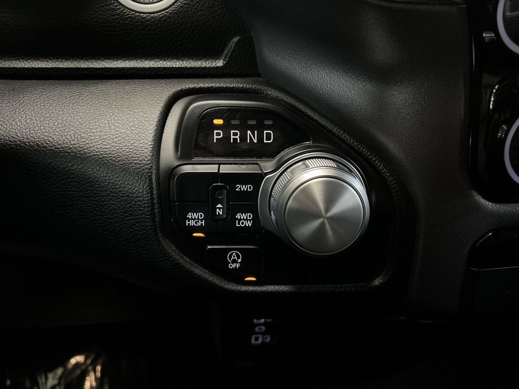 Used 2023 RAM 1500 Laramie AWD/4WD image 22