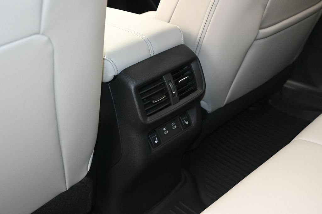 New 2027 Nissan Murano Platinum w/ Cargo Package AWD/4WD image 15