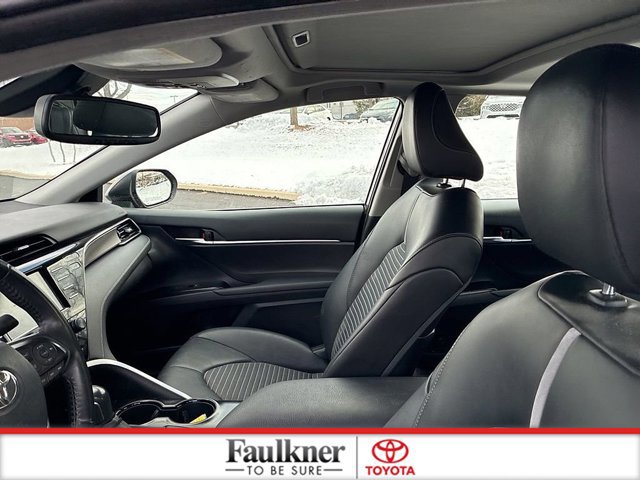 Certified 2020 Toyota Camry SE w/ Convenience Package image 25